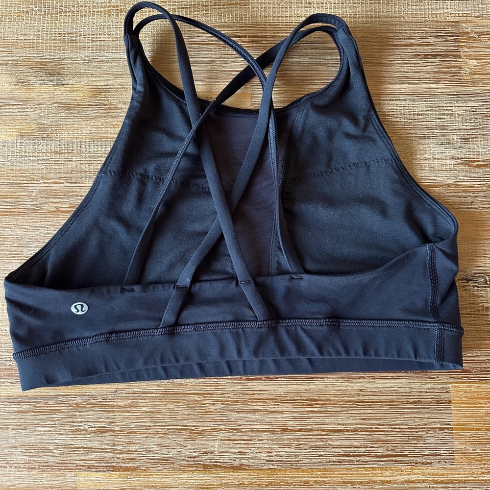 Lululemon high neck energy bra